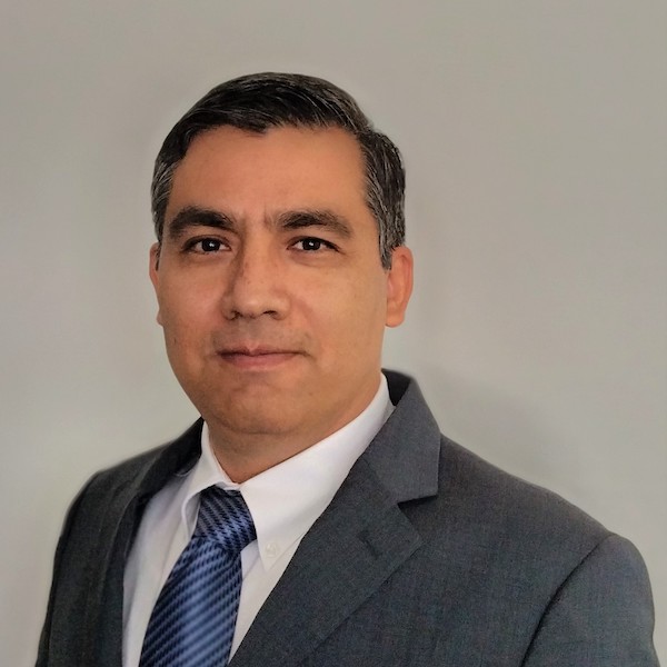 Dr. Miguel Zavala