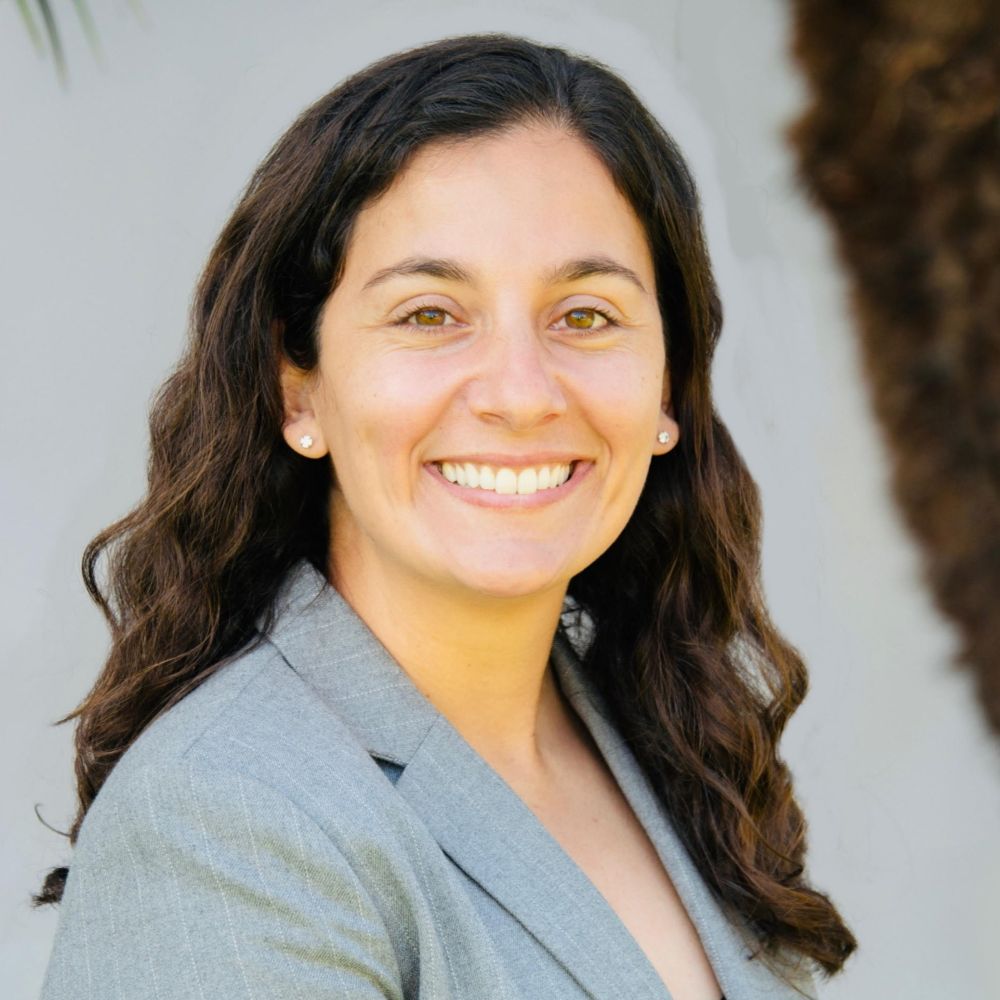 Lilly Sabet